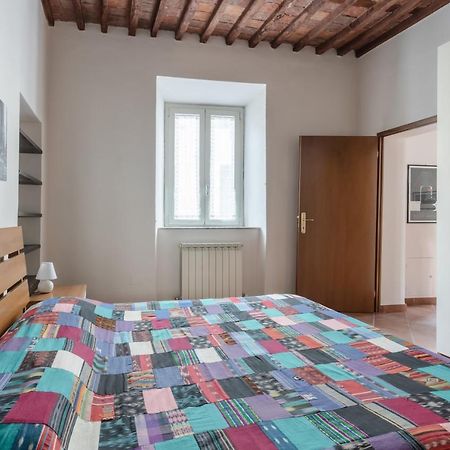 Lucca - Piazza Dell'Anfiteatro Central Apartment! Exteriér fotografie