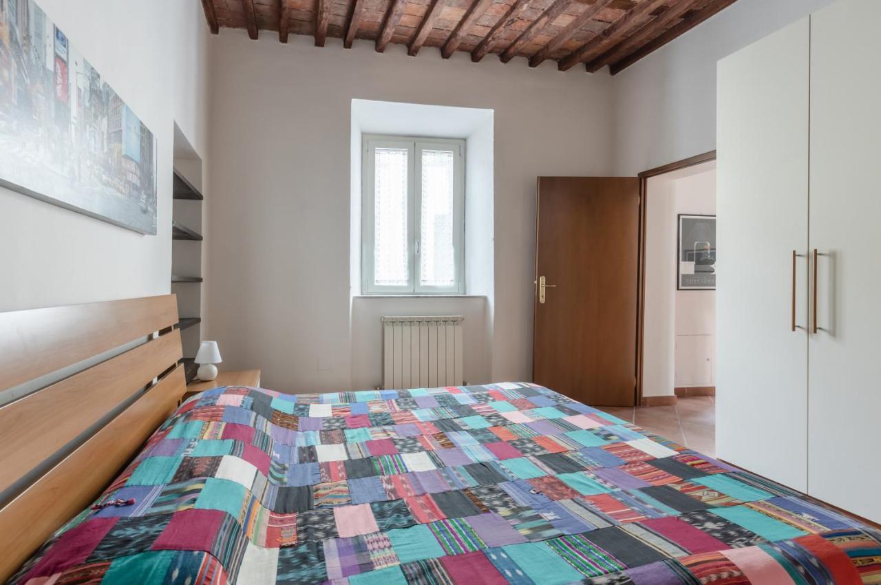 Lucca - Piazza Dell'Anfiteatro Central Apartment! Exteriér fotografie
