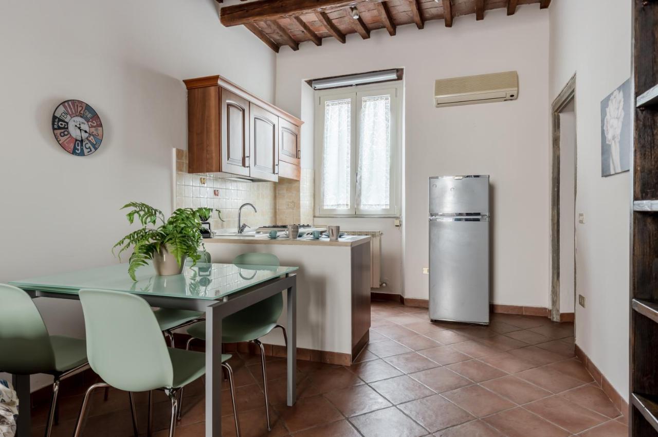 Lucca - Piazza Dell'Anfiteatro Central Apartment! Exteriér fotografie